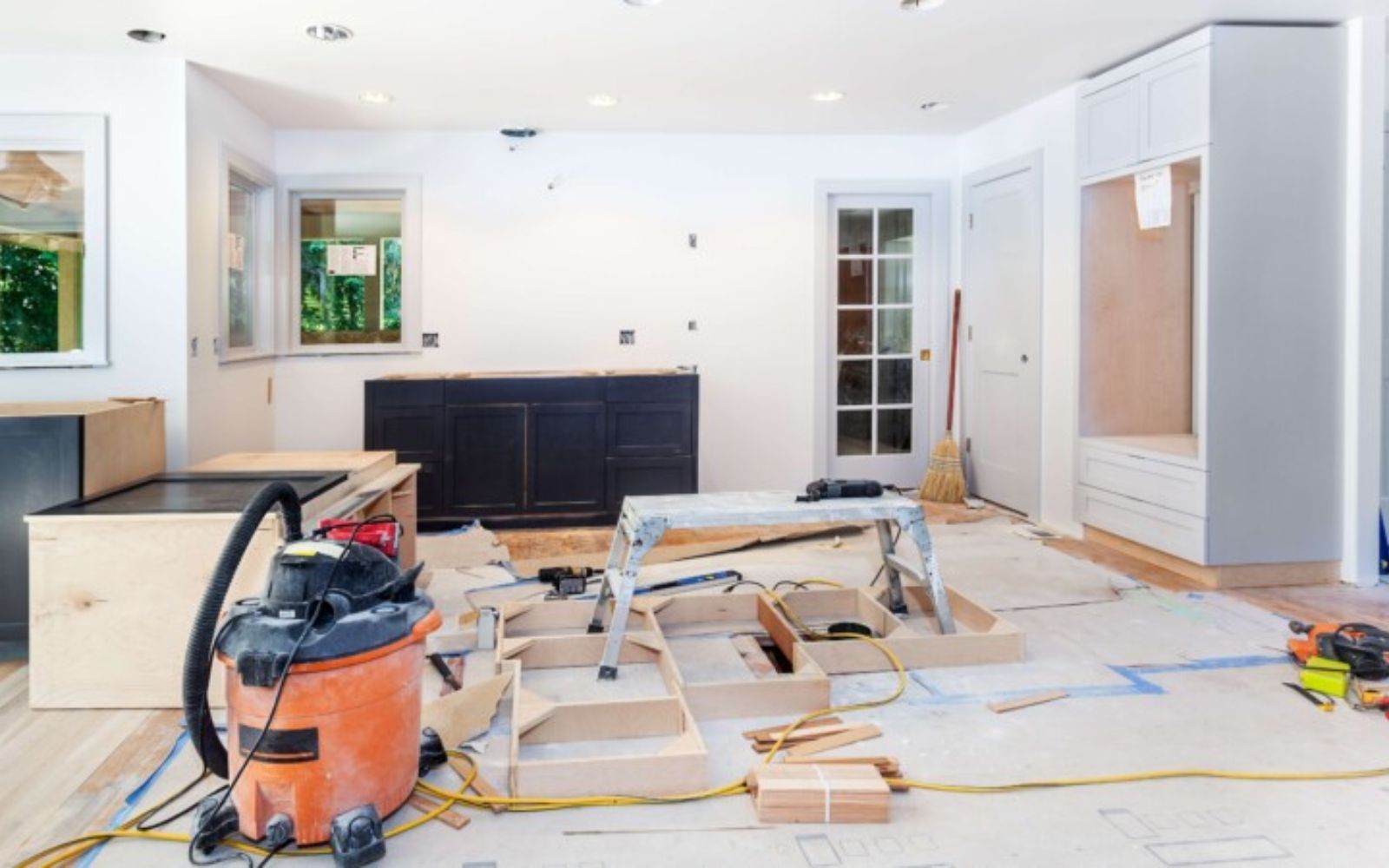 Hardwood Kitchen Floor Replacement & Upgrade Contractors