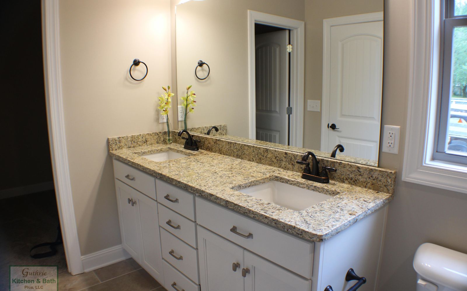 Granite Bathroom Countertop Replacement Contractors