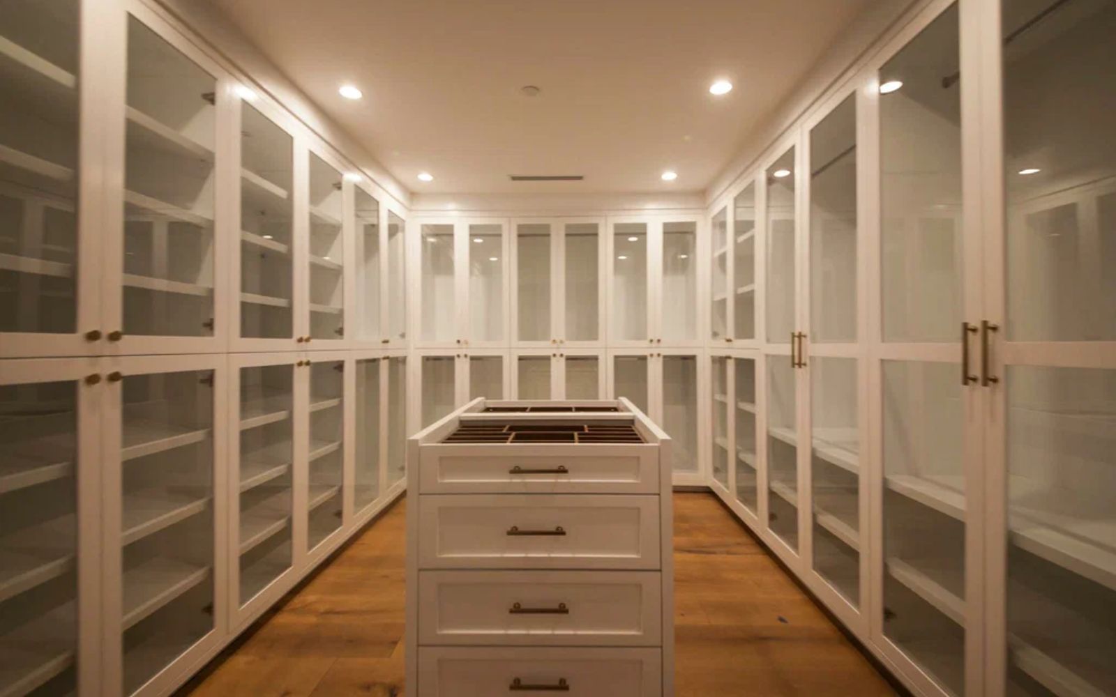 Custom Walk-In Closet Design & Installation